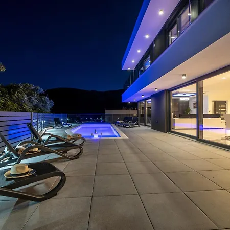 Bellezza * Draga Bascanska